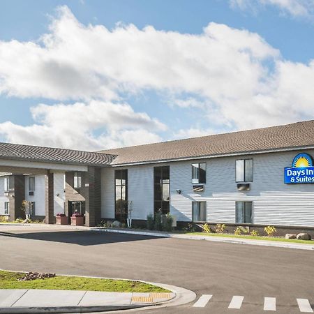 Days Inn & Suites By Wyndham Wausau Exteriér fotografie